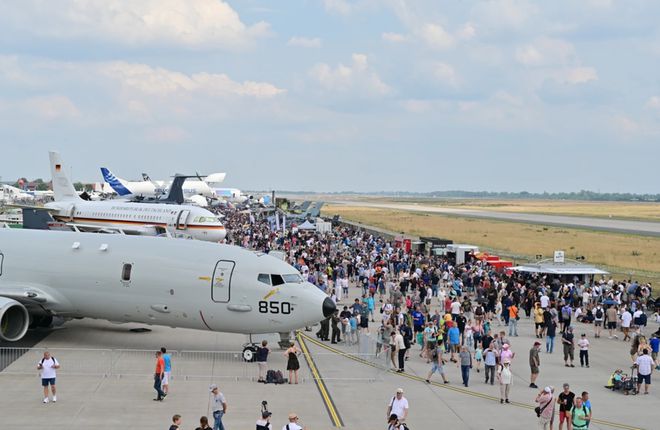 最新深圳航空消息，创新、扩张与可持续发展之路