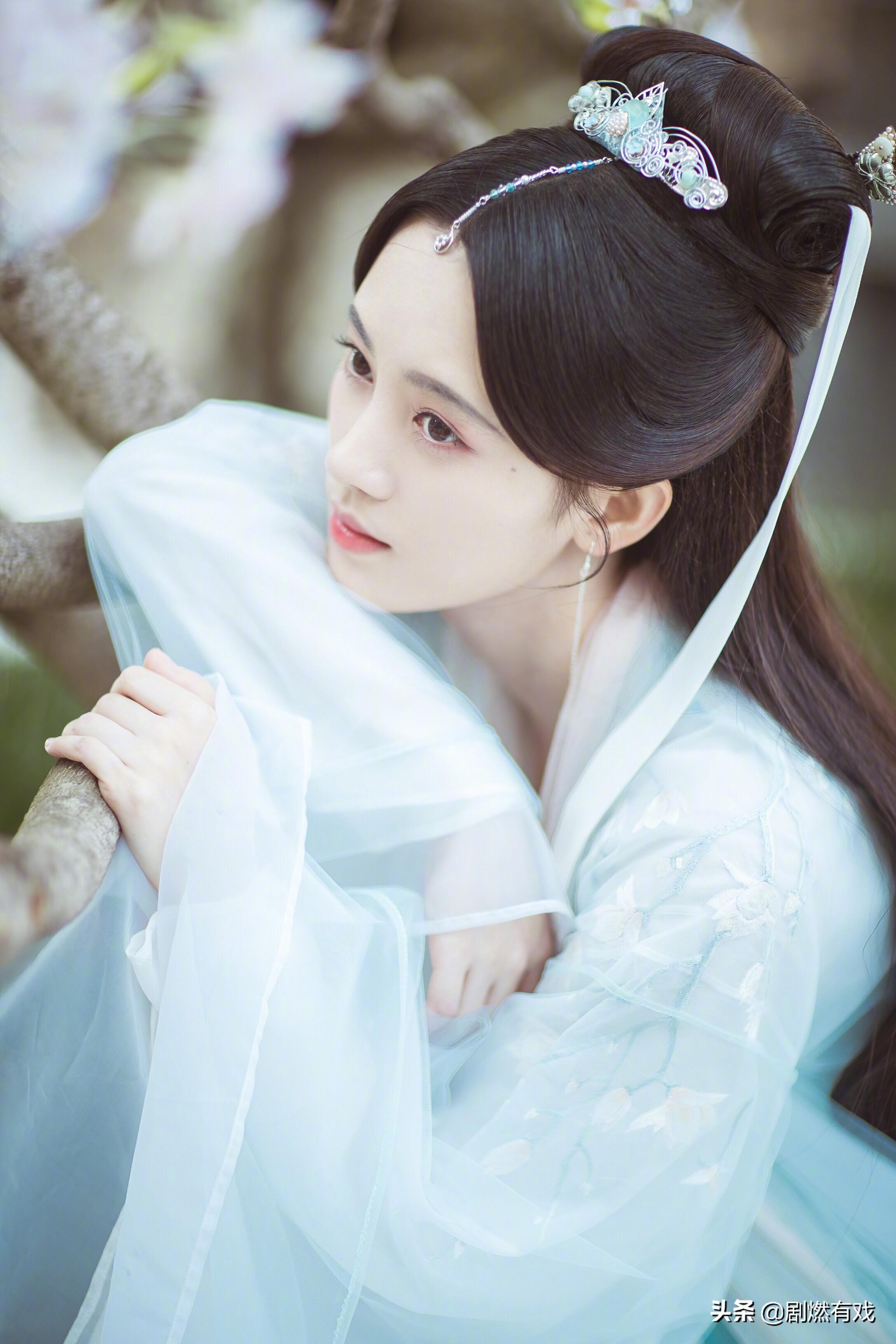 鞠婧祎最新排名，从偶像到实力派演员的蜕变